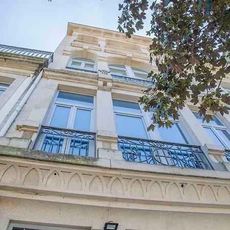 Apartment Liiiving In - Carlos Alberto Porto