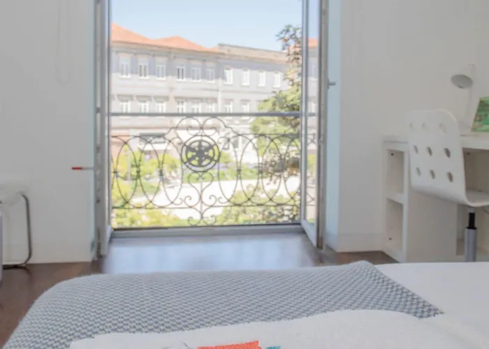 Liiiving In - Carlos Alberto Apartament