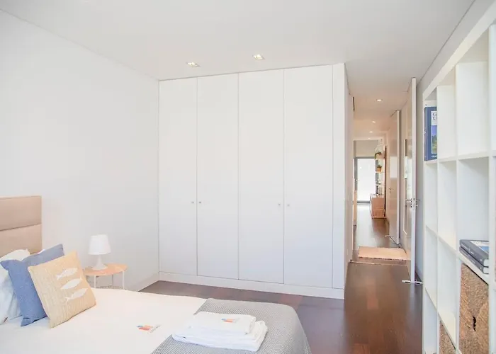 Liiiving In - Carlos Alberto