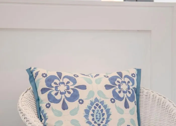 Διαμέρισμα Liiiving In - Carlos Alberto *