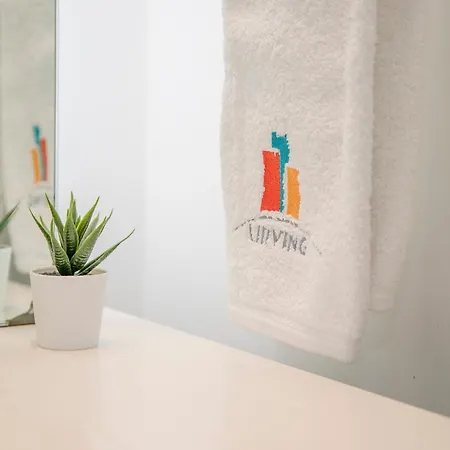 Liiiving In - Carlos Alberto * Porto