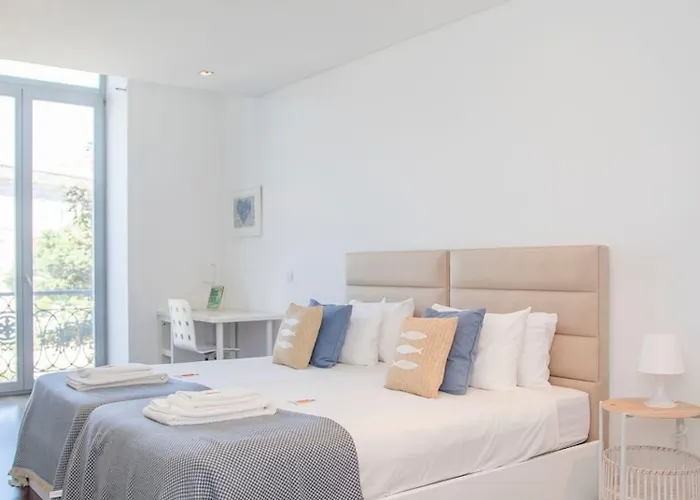 Liiiving In - Carlos Alberto