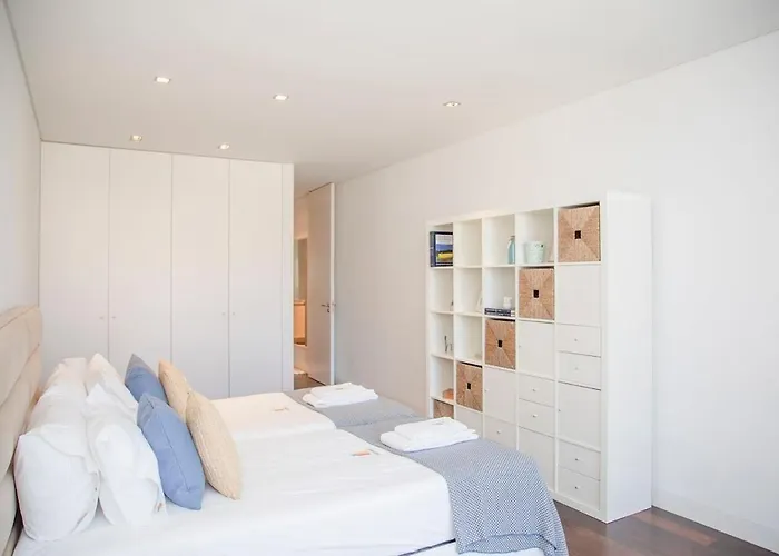 Liiiving In - Carlos Alberto *