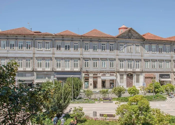 Liiiving In - Carlos Alberto Порту